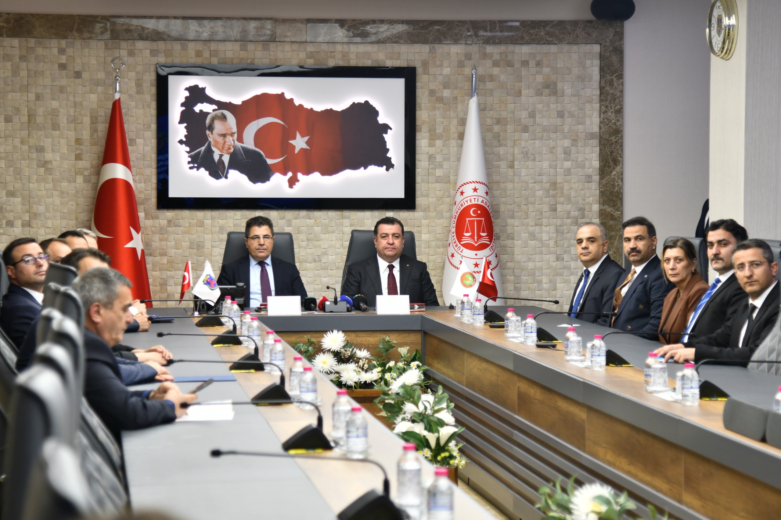TİGEM İLE CEZA VE TEVKİFEVLERİ GENEL MÜDÜRLÜĞÜ ARASINDA “HÜKÜMLÜLERİN TOPLUMA KAZANDIRILMASI AMACIYLA ÇALIŞTIRILMALARINA DAİR İŞ BİRLİĞİ PROTOKOLÜ” İMZALANDI