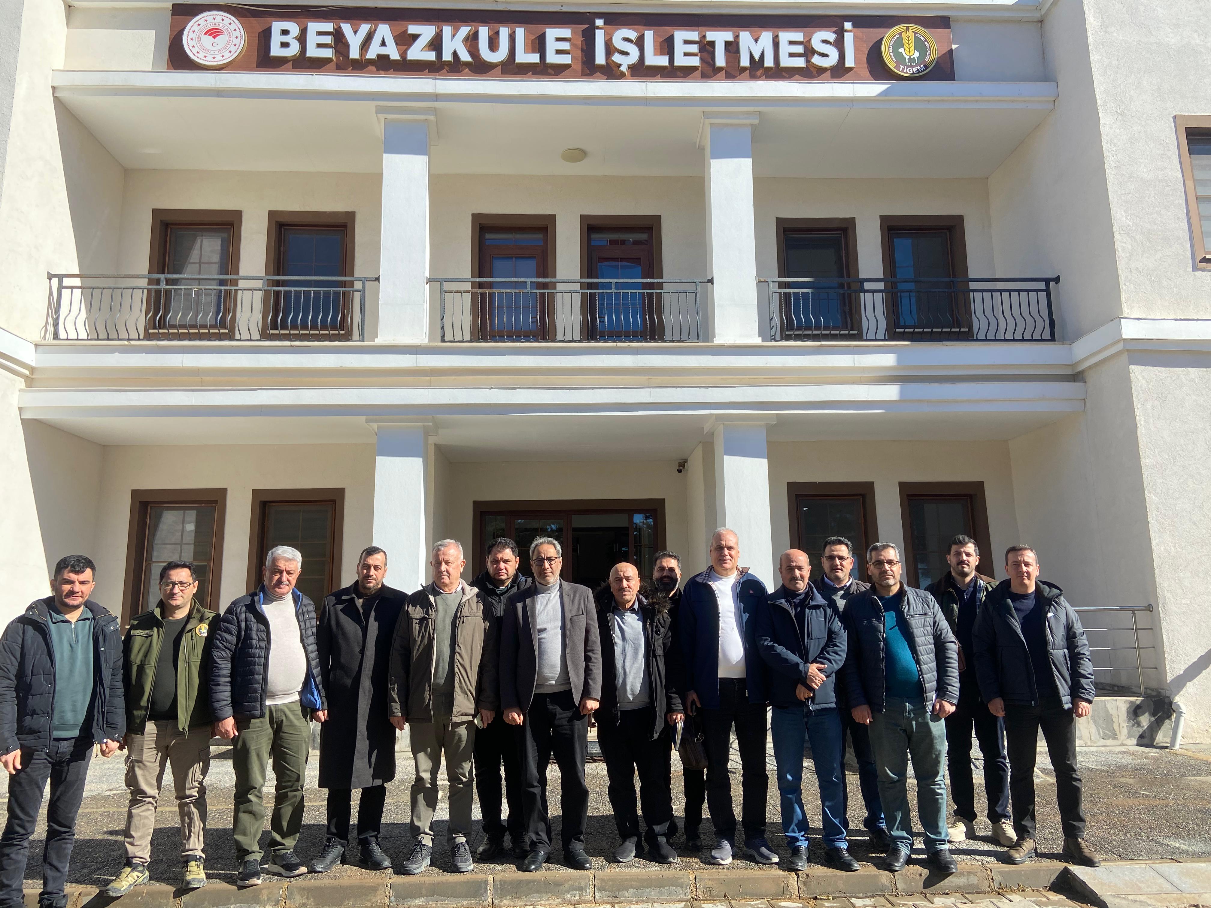 SURİYE HEYETİ TİGEM’İN EN BÜYÜK TARIM İŞLETMESİNİ ZİYARET ETTİ