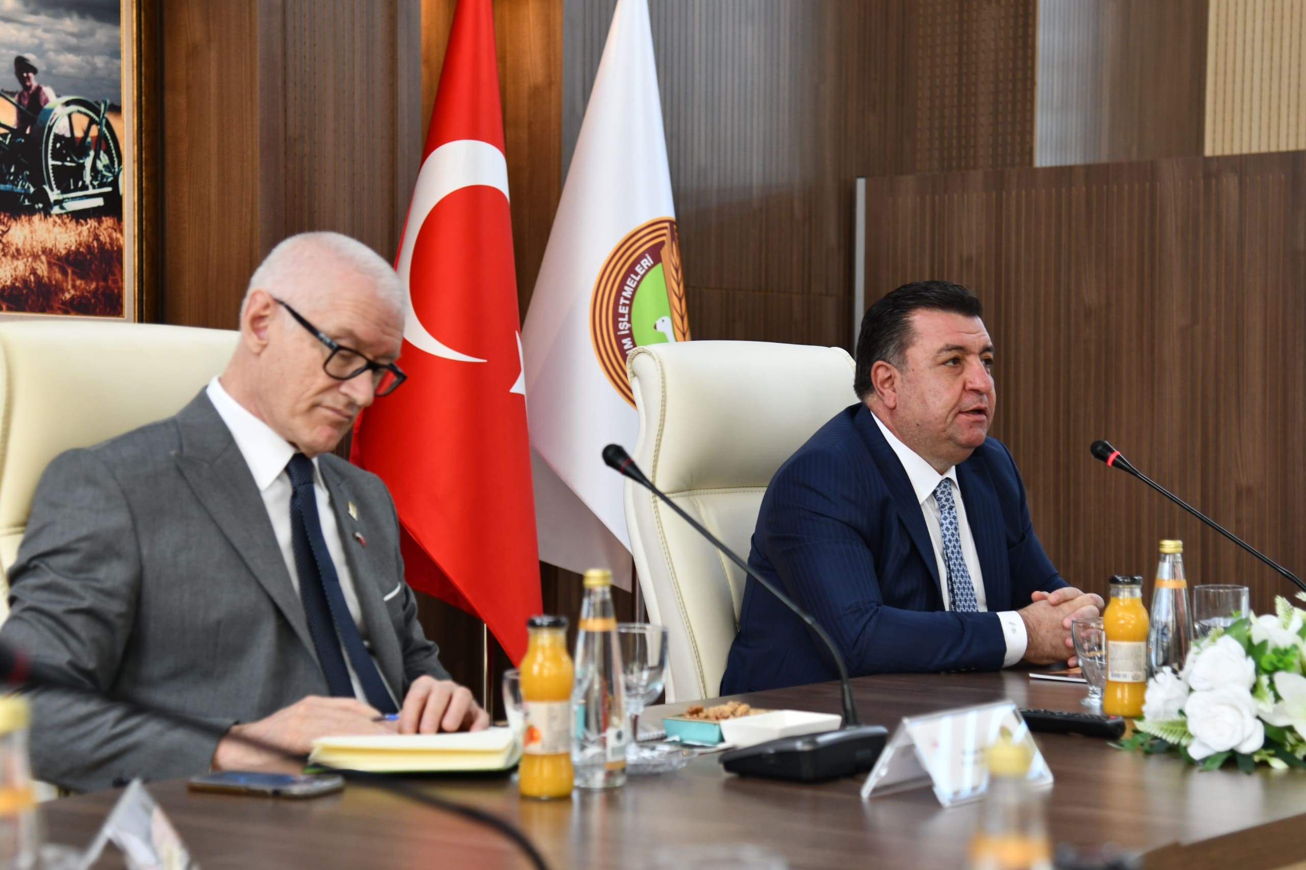 TİGEM İLE ULUSLARARASI MISIR VE BUĞDAY GELİŞTİRME MERKEZİ ARASINDA DEĞERLENDİRME TOPLANTISI YAPILDI