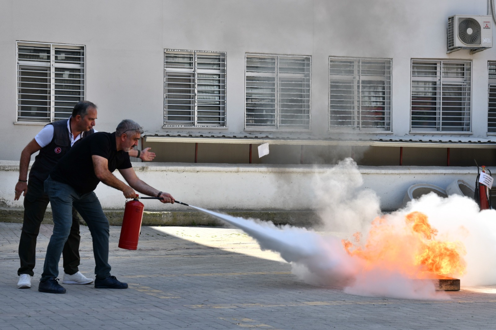 TİGEM’DE YANGIN TATBİKATI GERÇEKLEŞTİRİLDİ