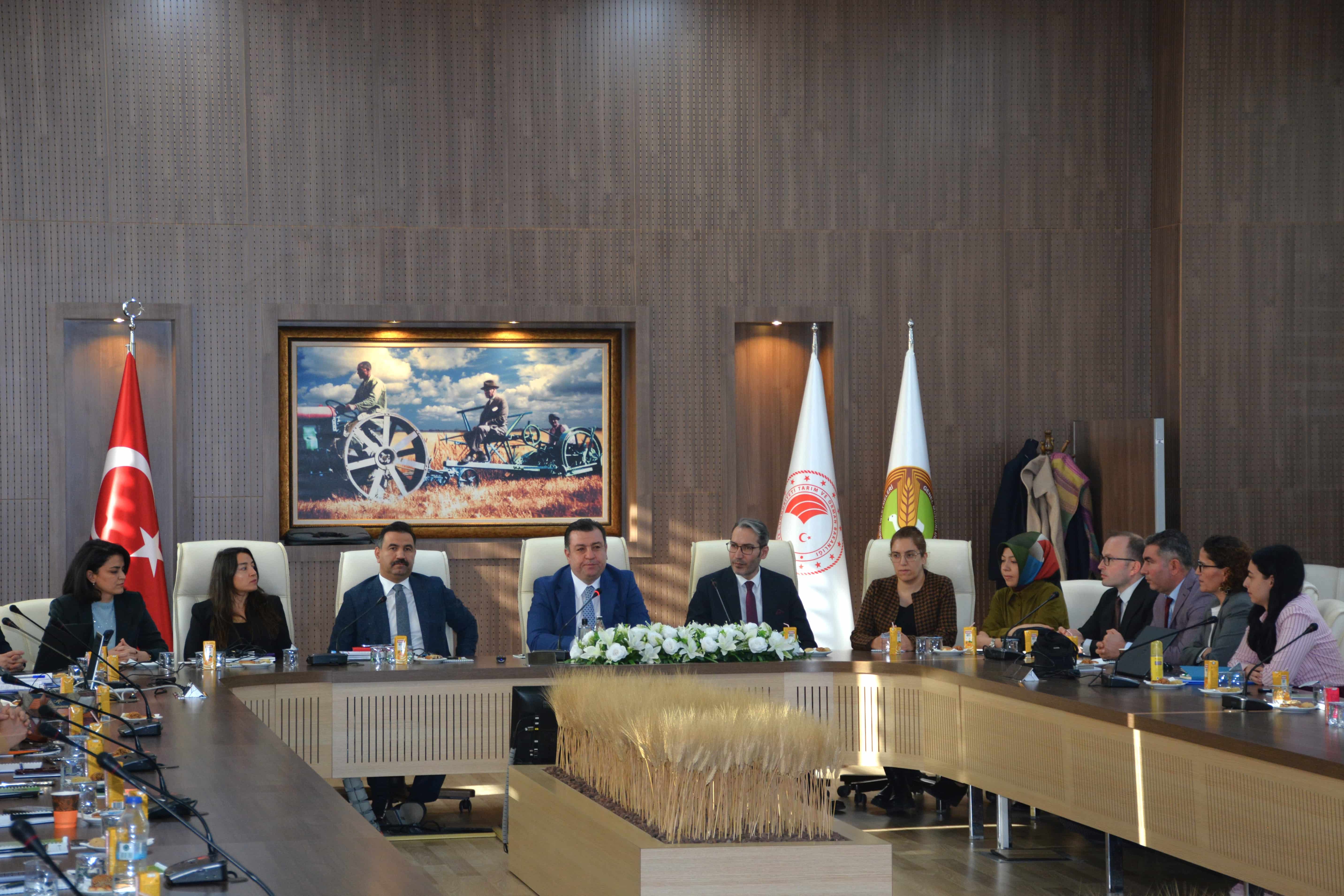 GÜNCEL MEVZUAT KONULU EĞİTİM TİGEM GENEL MÜDÜRÜ DR. HASAN GEZGİNÇ’İN KATILIMIYLA YAPILDI